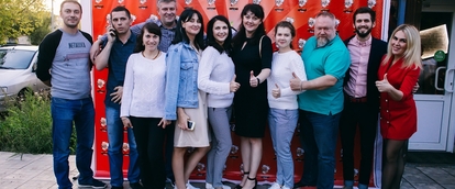 В меру знающие
